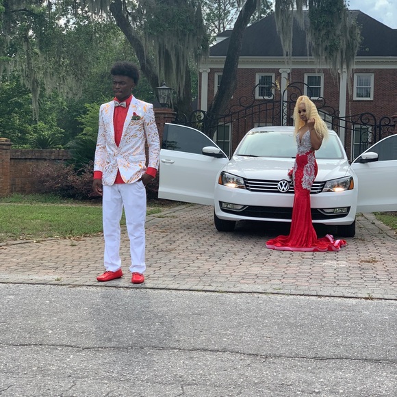 Prom Dress - Picture 4 of 6